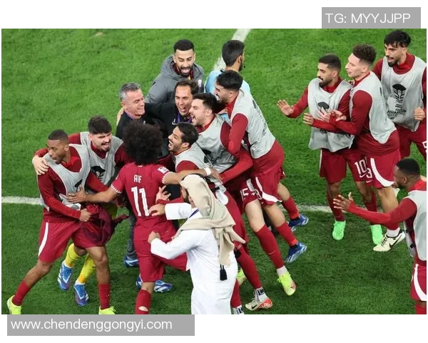 伊朗足球明星在多个球队的辉煌历程与成就分析