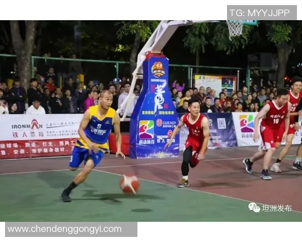 重庆篮球队以52分领跑冠军赛积分榜展现强劲实力和团队合作精神